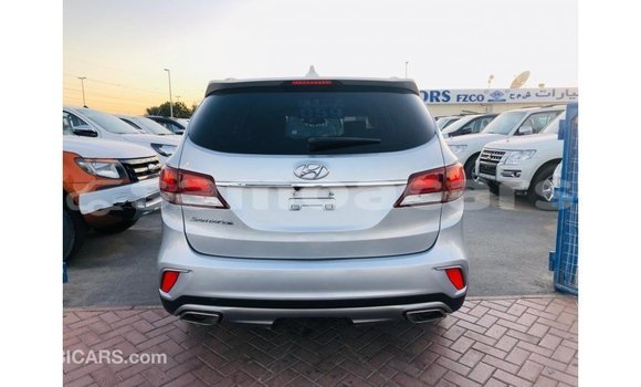 Acheter Import Voiture Hyundai Santa Fe Autre à Import - Dubai, A'ana Acheter Import Voiture Hyundai Santa Fe Autre à Import - Dubai, A'ana