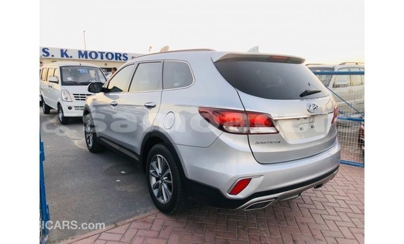 Acheter Import Voiture Hyundai Santa Fe Autre à Import - Dubai, A'ana Acheter Import Voiture Hyundai Santa Fe Autre à Import - Dubai, A'ana