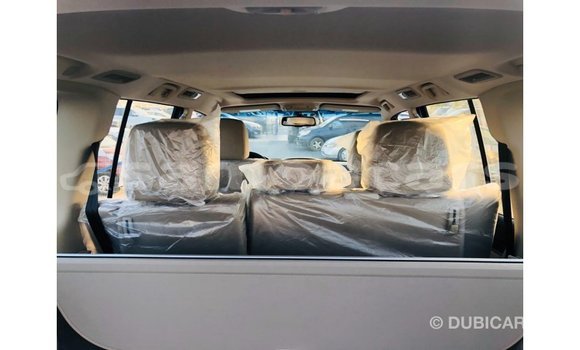 Acheter Import Voiture Mitsubishi Pajero Noir à Import - Dubai, A'ana Acheter Import Voiture Mitsubishi Pajero Noir à Import - Dubai, A'ana