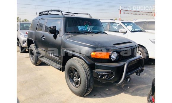 Buy Import Toyota FJ Cruiser Black Car in Import - Dubai in A'ana Buy Import Toyota FJ Cruiser Black Car in Import - Dubai in A'ana