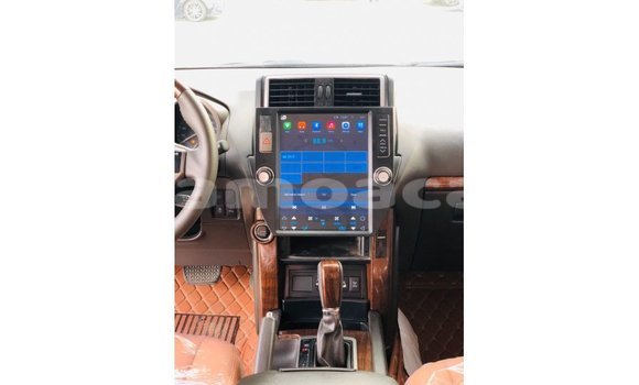 Acheter Import Voiture Toyota Prado Noir à Import - Dubai, A'ana Acheter Import Voiture Toyota Prado Noir à Import - Dubai, A'ana