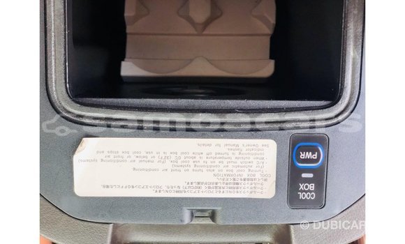 Acheter Import Voiture Toyota Prado Noir à Import - Dubai, A'ana Acheter Import Voiture Toyota Prado Noir à Import - Dubai, A'ana