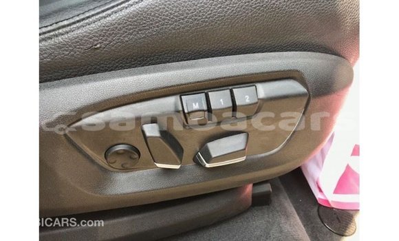 Acheter Import Voiture BMW X5 Blanc à Import - Dubai, A'ana Acheter Import Voiture BMW X5 Blanc à Import - Dubai, A'ana