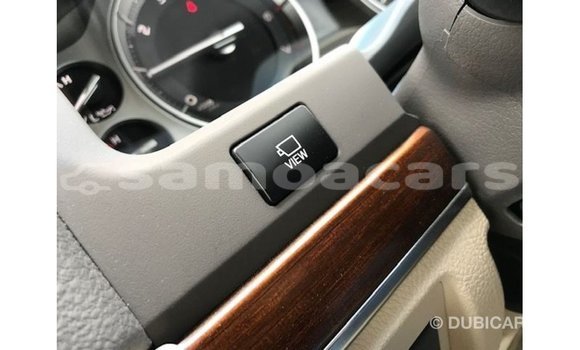 Acheter Import Voiture Toyota Land Cruiser Rouge à Import - Dubai, A'ana Acheter Import Voiture Toyota Land Cruiser Rouge à Import - Dubai, A'ana