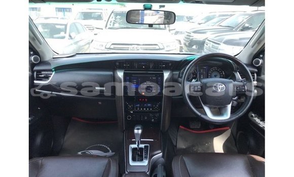 Buy Import Toyota Fortuner Other Car in Import - Dubai in A'ana Buy Import Toyota Fortuner Other Car in Import - Dubai in A'ana