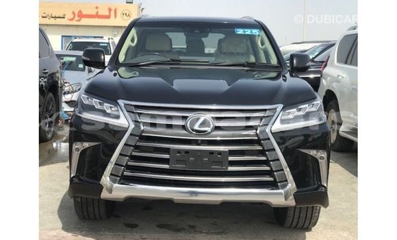 Acheter Import Voiture Lexus LX Noir à Import - Dubai, A'ana Acheter Import Voiture Lexus LX Noir à Import - Dubai, A'ana