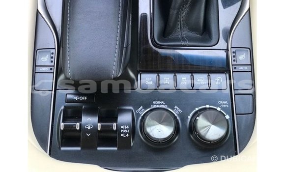 Acheter Import Voiture Lexus LX Noir à Import - Dubai, A'ana Acheter Import Voiture Lexus LX Noir à Import - Dubai, A'ana