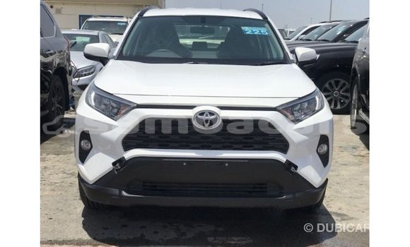 Buy Import Toyota 4Runner White Car in Import - Dubai in A'ana Buy Import Toyota 4Runner White Car in Import - Dubai in A'ana