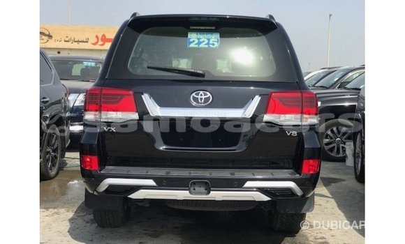 Buy Import Toyota Land Cruiser Black Car in Import - Dubai in A'ana Buy Import Toyota Land Cruiser Black Car in Import - Dubai in A'ana