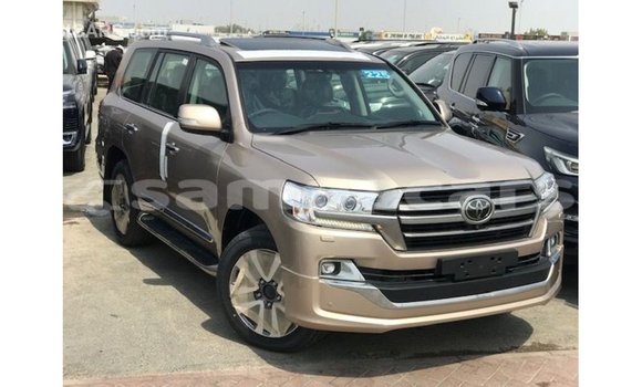 Buy Import Toyota Land Cruiser Other Car in Import - Dubai in A'ana Buy Import Toyota Land Cruiser Other Car in Import - Dubai in A'ana