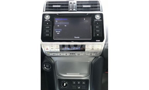 Acheter Import Voiture Toyota Prado Noir à Import - Dubai, A'ana Acheter Import Voiture Toyota Prado Noir à Import - Dubai, A'ana