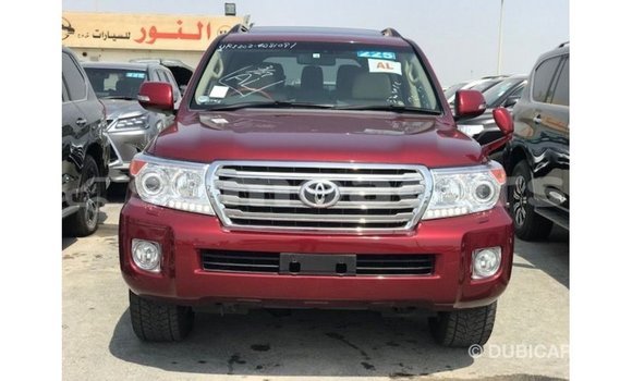 Acheter Import Voiture Toyota Land Cruiser Rouge à Import - Dubai, A'ana Acheter Import Voiture Toyota Land Cruiser Rouge à Import - Dubai, A'ana