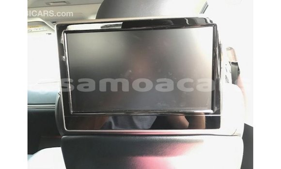 Buy Import Toyota Land Cruiser White Car in Import - Dubai in A'ana Buy Import Toyota Land Cruiser White Car in Import - Dubai in A'ana