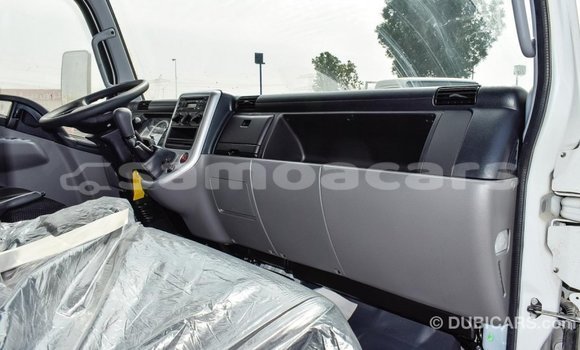 Buy Import Mitsubishi L400 White Truck in Import - Dubai in A'ana Buy Import Mitsubishi L400 White Truck in Import - Dubai in A'ana