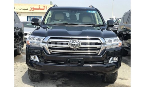 Buy Import Toyota Land Cruiser Black Car in Import - Dubai in A'ana Buy Import Toyota Land Cruiser Black Car in Import - Dubai in A'ana