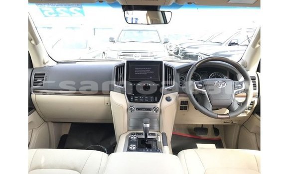 Buy Import Toyota Land Cruiser Black Car in Import - Dubai in A'ana Buy Import Toyota Land Cruiser Black Car in Import - Dubai in A'ana