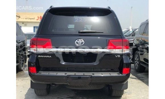 Buy Import Toyota Land Cruiser Black Car in Import - Dubai in A'ana Buy Import Toyota Land Cruiser Black Car in Import - Dubai in A'ana