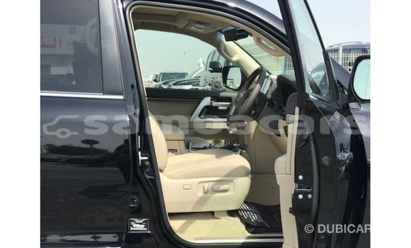 Buy Import Toyota Land Cruiser Black Car in Import - Dubai in A'ana Buy Import Toyota Land Cruiser Black Car in Import - Dubai in A'ana