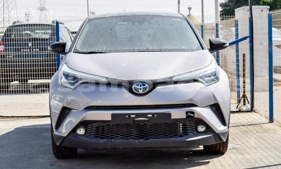 Buy Import Toyota C-HR Other Car in Import - Dubai in A'ana Buy Import Toyota C-HR Other Car in Import - Dubai in A'ana