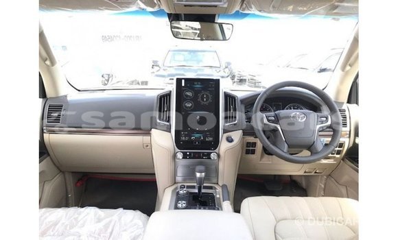 Buy Import Toyota Land Cruiser Black Car in Import - Dubai in A'ana Buy Import Toyota Land Cruiser Black Car in Import - Dubai in A'ana