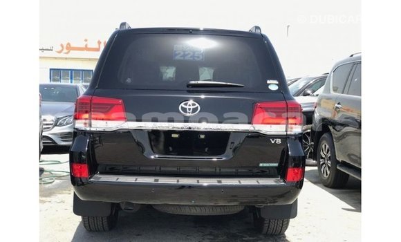Buy Import Toyota Land Cruiser Black Car in Import - Dubai in A'ana Buy Import Toyota Land Cruiser Black Car in Import - Dubai in A'ana