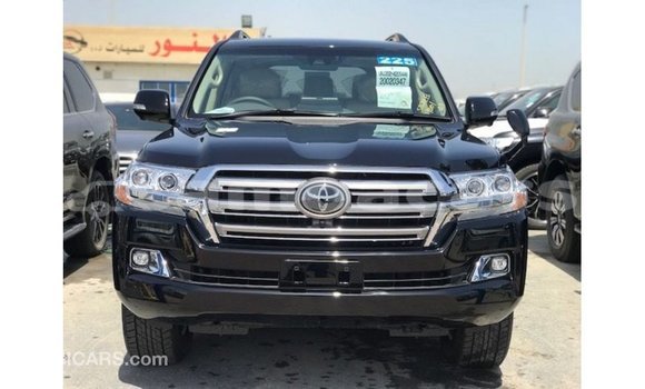 Buy Import Toyota Land Cruiser Black Car in Import - Dubai in A'ana Buy Import Toyota Land Cruiser Black Car in Import - Dubai in A'ana