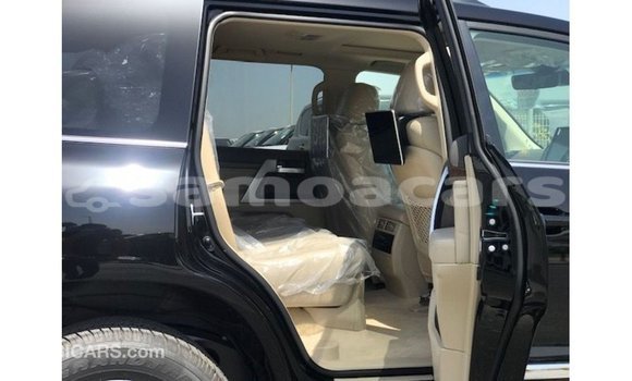 Buy Import Toyota Land Cruiser Black Car in Import - Dubai in A'ana Buy Import Toyota Land Cruiser Black Car in Import - Dubai in A'ana