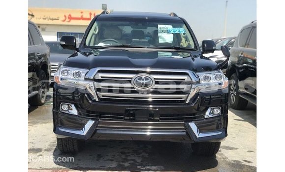 Buy Import Toyota Land Cruiser Black Car in Import - Dubai in A'ana Buy Import Toyota Land Cruiser Black Car in Import - Dubai in A'ana