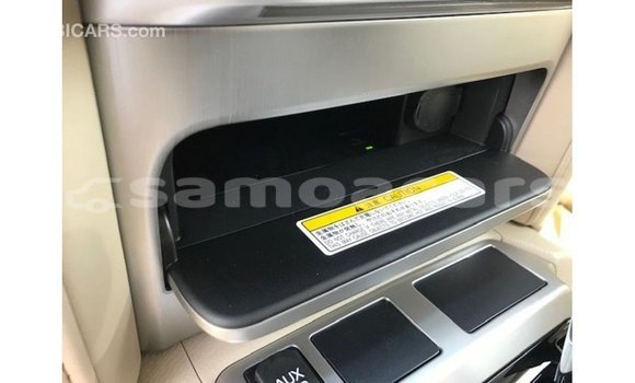 Buy Import Toyota Land Cruiser Black Car in Import - Dubai in A'ana Buy Import Toyota Land Cruiser Black Car in Import - Dubai in A'ana