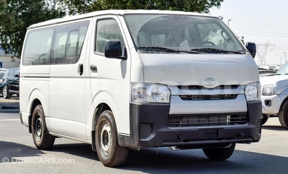 Buy Import Toyota Hiace White Car in Import - Dubai in A'ana Buy Import Toyota Hiace White Car in Import - Dubai in A'ana