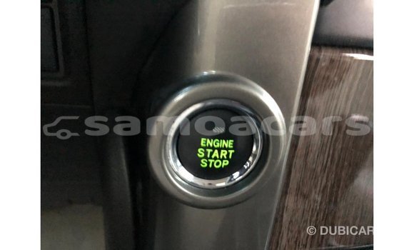 Acheter Import Voiture Toyota Prado Blanc à Import - Dubai, A'ana Acheter Import Voiture Toyota Prado Blanc à Import - Dubai, A'ana