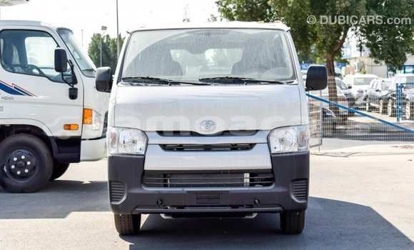 Buy Import Toyota Hiace White Car in Import - Dubai in A'ana Buy Import Toyota Hiace White Car in Import - Dubai in A'ana