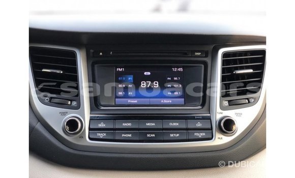 Acheter Import Voiture Hyundai Tucson Noir à Import - Dubai, A'ana Acheter Import Voiture Hyundai Tucson Noir à Import - Dubai, A'ana