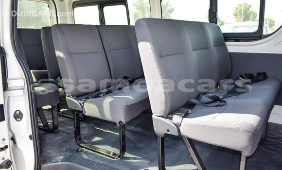 Buy Import Toyota Hiace White Car in Import - Dubai in A'ana Buy Import Toyota Hiace White Car in Import - Dubai in A'ana