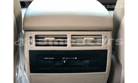 Acheter Import Voiture Toyota Land Cruiser Noir à Import - Dubai, A'ana Acheter Import Voiture Toyota Land Cruiser Noir à Import - Dubai, A'ana