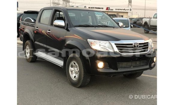 Acheter Import Voiture Toyota Hilux Noir à Import - Dubai, A'ana Acheter Import Voiture Toyota Hilux Noir à Import - Dubai, A'ana
