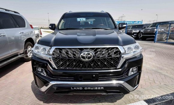Acheter Import Voiture Toyota Land Cruiser Noir à Import - Dubai, A'ana Acheter Import Voiture Toyota Land Cruiser Noir à Import - Dubai, A'ana