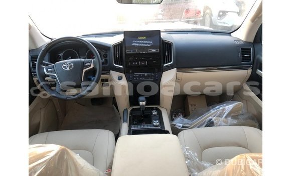 Buy Import Toyota Land Cruiser Black Car in Import - Dubai in A'ana Buy Import Toyota Land Cruiser Black Car in Import - Dubai in A'ana