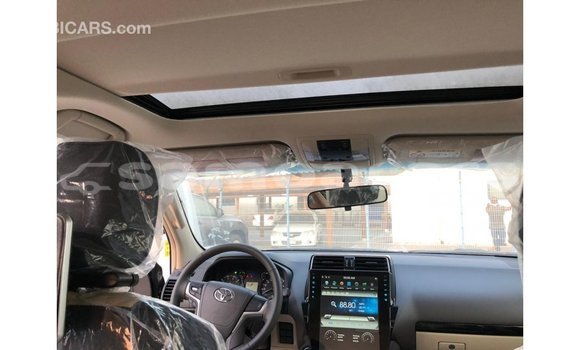 Acheter Import Voiture Toyota Prado Noir à Import - Dubai, A'ana Acheter Import Voiture Toyota Prado Noir à Import - Dubai, A'ana