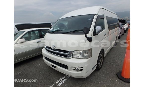 Acheter Import Voiture Toyota Hiace Blanc à Import - Dubai, A'ana Acheter Import Voiture Toyota Hiace Blanc à Import - Dubai, A'ana
