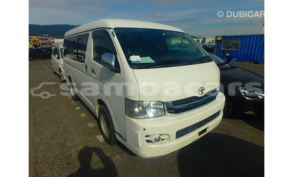 Acheter Import Voiture Toyota Hiace Blanc à Import - Dubai, A'ana Acheter Import Voiture Toyota Hiace Blanc à Import - Dubai, A'ana