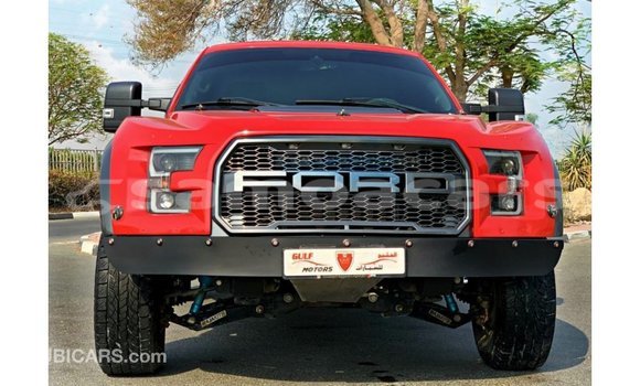 Acheter Import Voiture Ford Club Wagon Rouge à Import - Dubai, A'ana Acheter Import Voiture Ford Club Wagon Rouge à Import - Dubai, A'ana