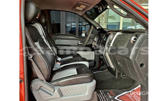 Acheter Import Voiture Ford Club Wagon Rouge à Import - Dubai, A'ana Acheter Import Voiture Ford Club Wagon Rouge à Import - Dubai, A'ana