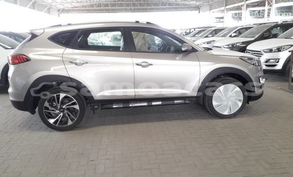 Buy Import Hyundai Tucson Other Car in Import - Dubai in A'ana Buy Import Hyundai Tucson Other Car in Import - Dubai in A'ana