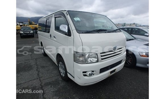 Acheter Import Voiture Toyota Hiace Blanc à Import - Dubai, A'ana Acheter Import Voiture Toyota Hiace Blanc à Import - Dubai, A'ana