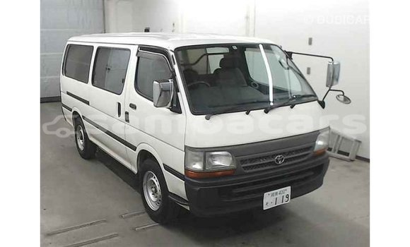 Acheter Import Voiture Toyota Hiace Blanc à Import - Dubai, A'ana Acheter Import Voiture Toyota Hiace Blanc à Import - Dubai, A'ana