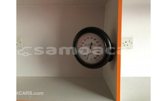 Buy Import Toyota Hiace White Car in Import - Dubai in A'ana Buy Import Toyota Hiace White Car in Import - Dubai in A'ana