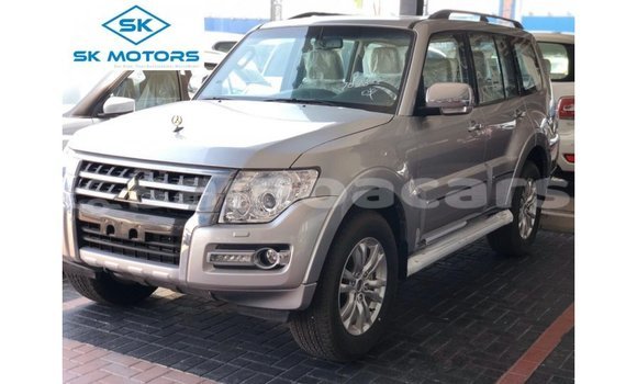 Acheter Import Voiture Mitsubishi Pajero Autre à Import - Dubai, A'ana Acheter Import Voiture Mitsubishi Pajero Autre à Import - Dubai, A'ana