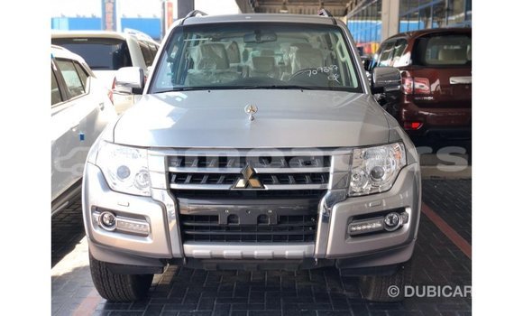 Acheter Import Voiture Mitsubishi Pajero Autre à Import - Dubai, A'ana Acheter Import Voiture Mitsubishi Pajero Autre à Import - Dubai, A'ana