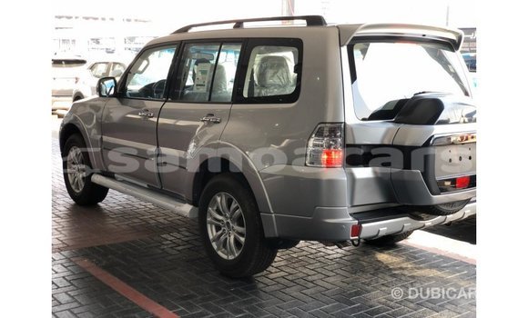 Acheter Import Voiture Mitsubishi Pajero Autre à Import - Dubai, A'ana Acheter Import Voiture Mitsubishi Pajero Autre à Import - Dubai, A'ana